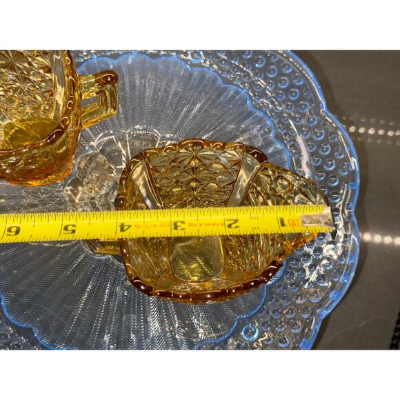 Vintage L.G. Wright Amber Glass Daisy & Button Creamer and Sugar Set - Picture 8 of 9